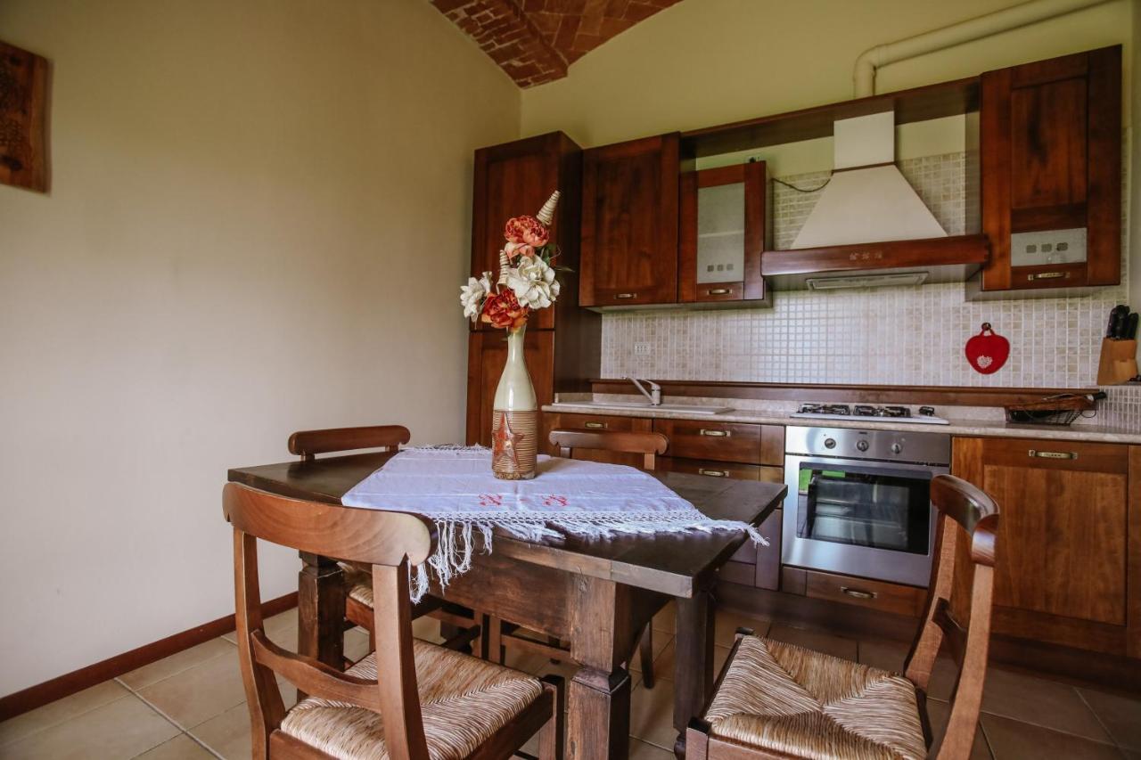 Il Pozzo Fiorito Apartment Cossombrato Екстериор снимка