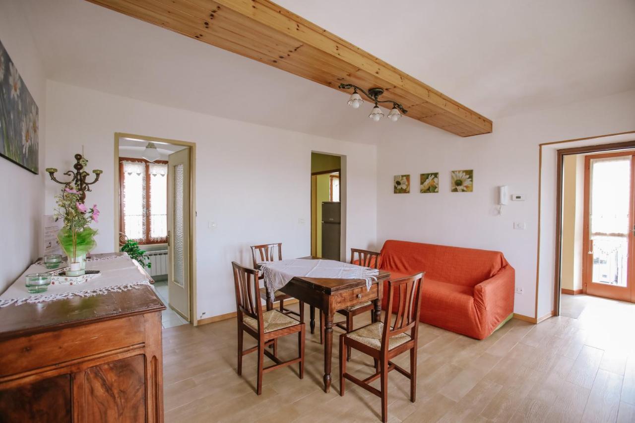 Il Pozzo Fiorito Apartment Cossombrato Екстериор снимка
