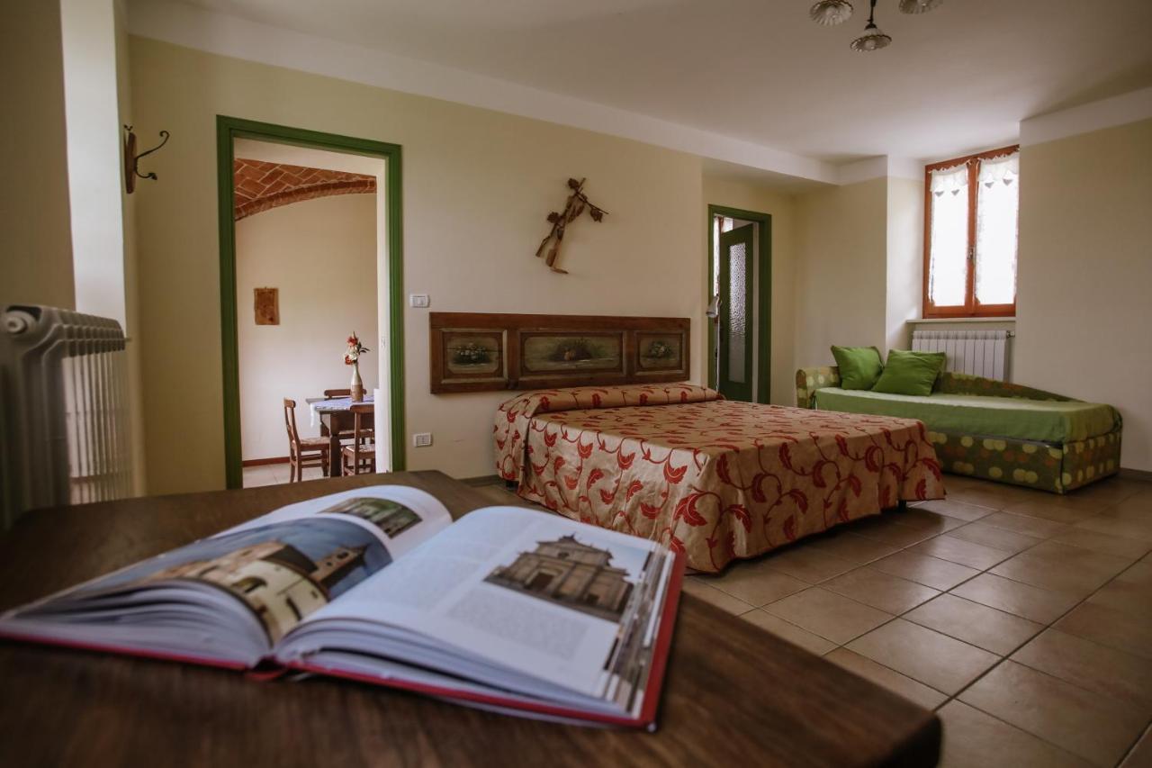 Il Pozzo Fiorito Apartment Cossombrato Екстериор снимка