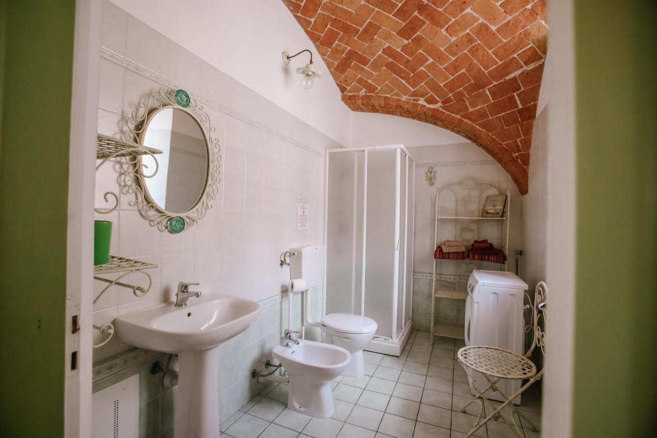 Il Pozzo Fiorito Apartment Cossombrato Екстериор снимка