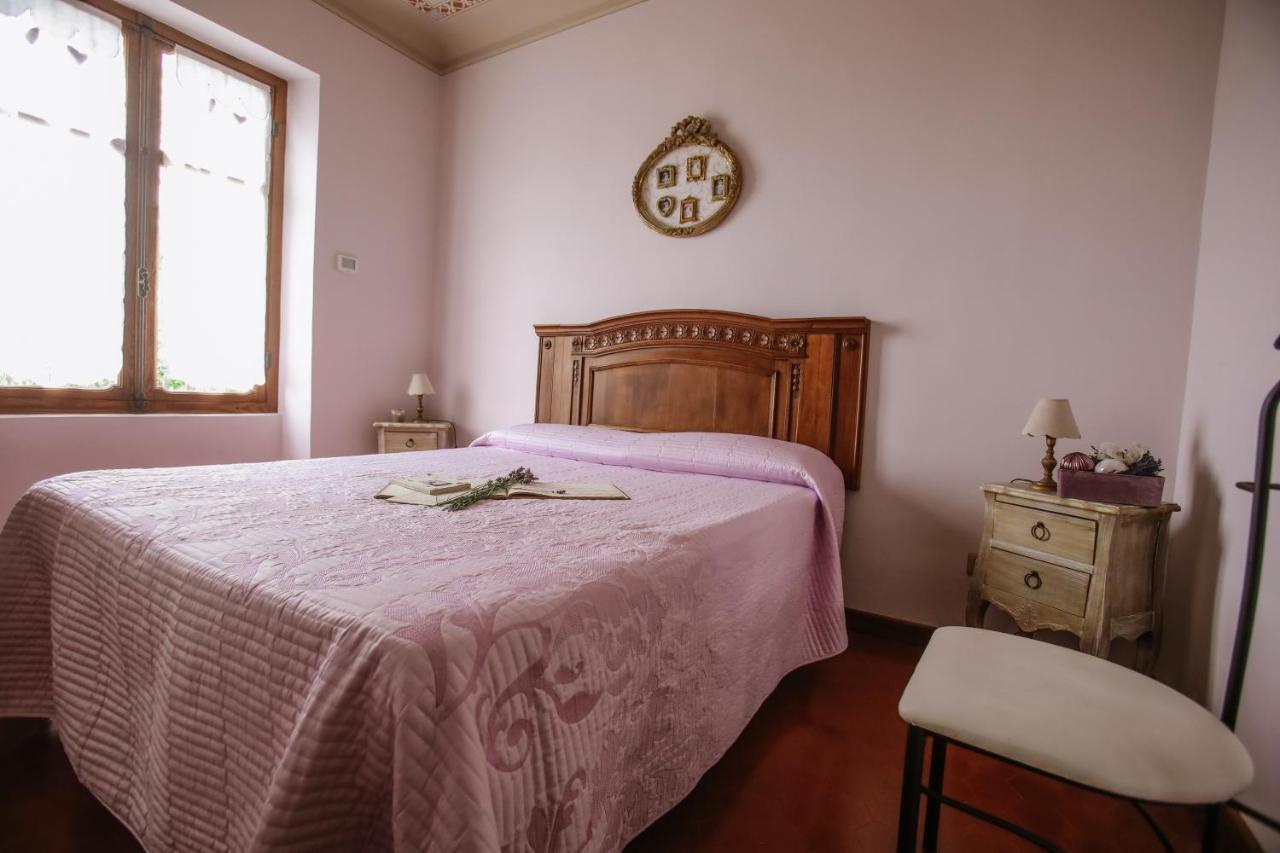 Il Pozzo Fiorito Apartment Cossombrato Екстериор снимка