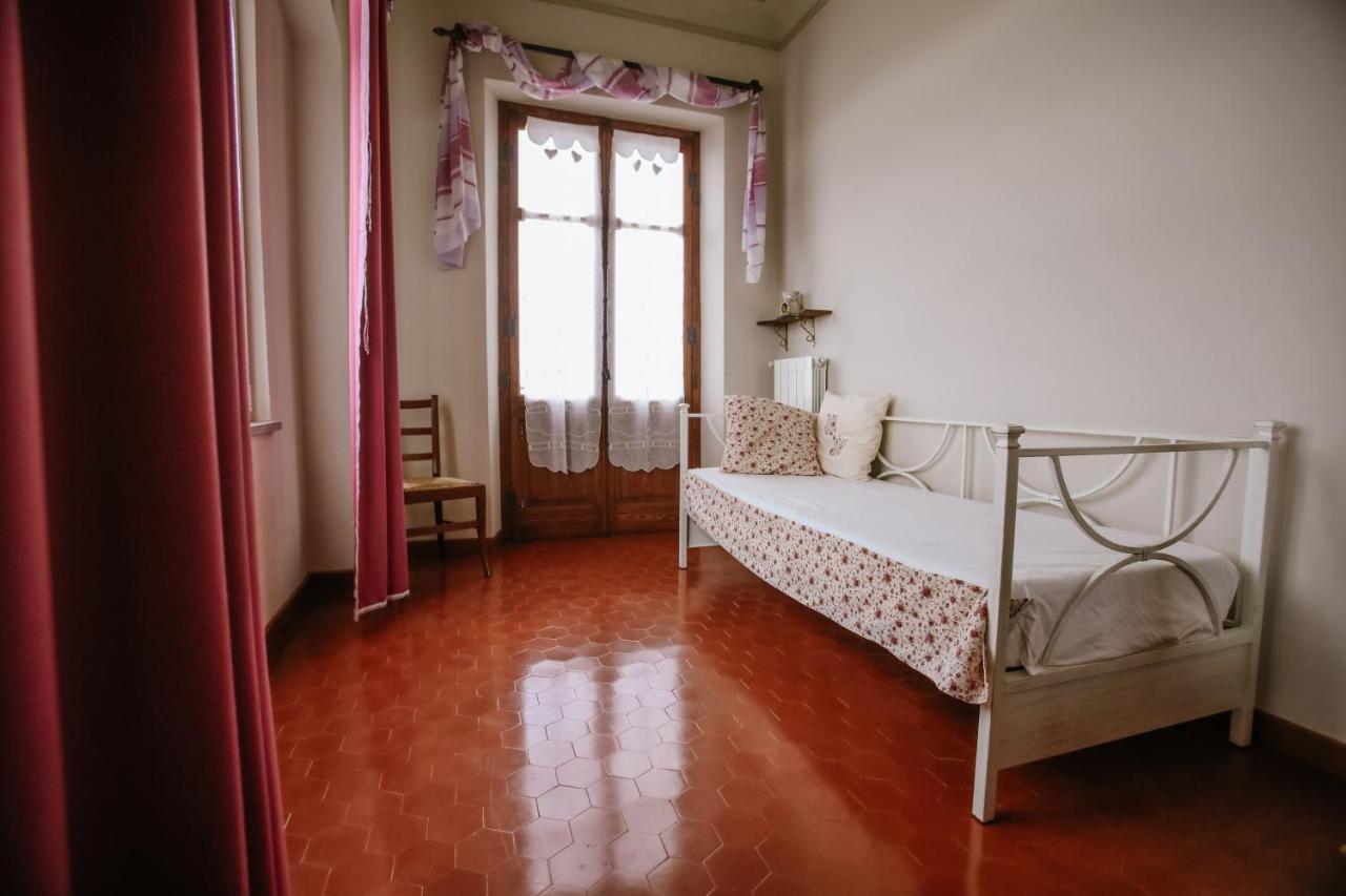 Il Pozzo Fiorito Apartment Cossombrato Екстериор снимка